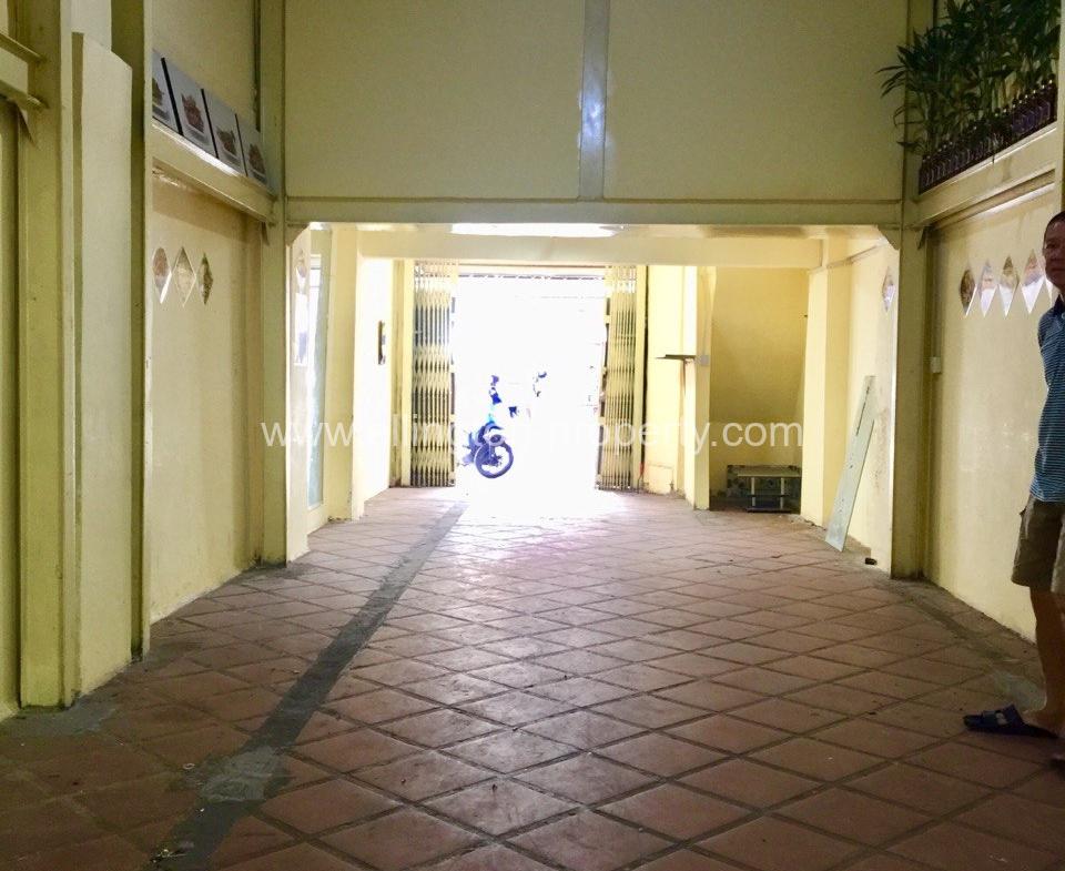 Shophouse For Rent In Daun Penh - Ellington Property
