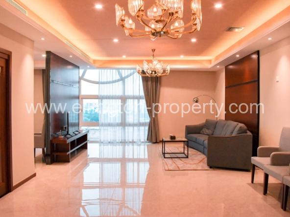 Penthouse For Rent - Ellington Property