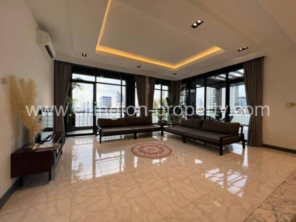 2/3 Bedrooms Apartment For Rent - Ellington Property