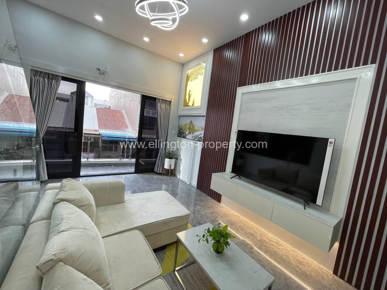 4 Bedrooms Apartment For Sale In Daun Penh - Ellington Property