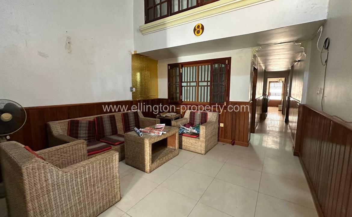 3 Bedrooms Apartment For Rent In Daun Penh - Ellington Property