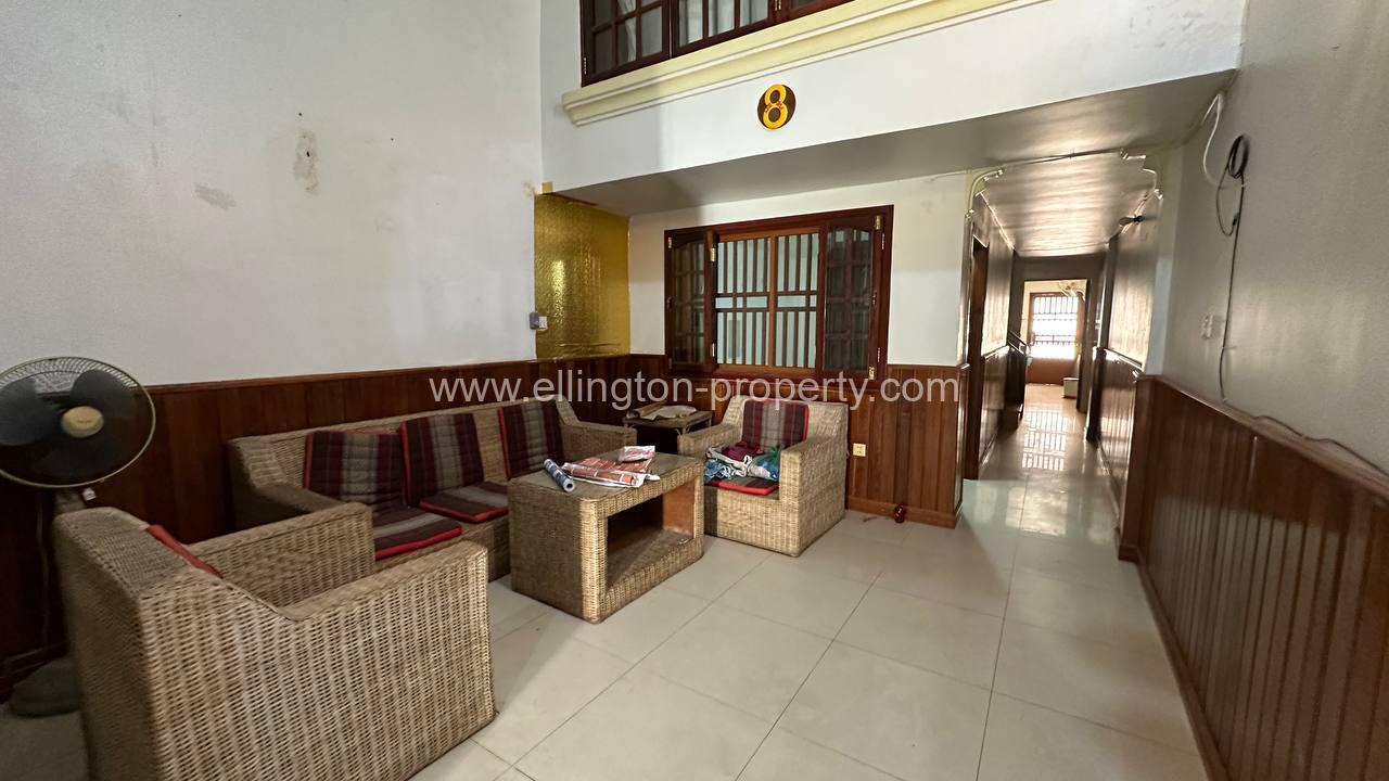 3 Bedrooms Apartment For Rent In Daun Penh - Ellington Property