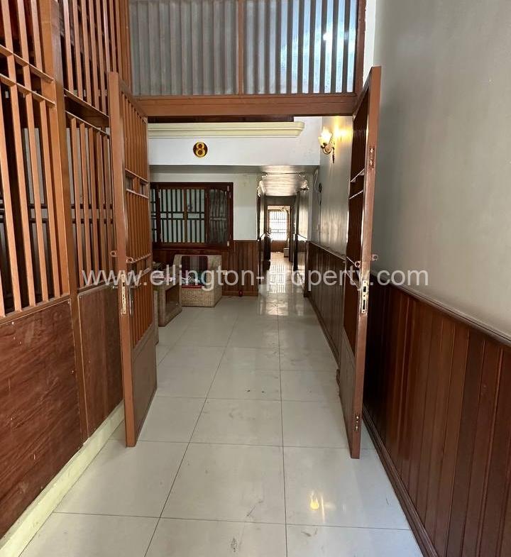 3 Bedrooms Apartment For Rent In Daun Penh - Ellington Property