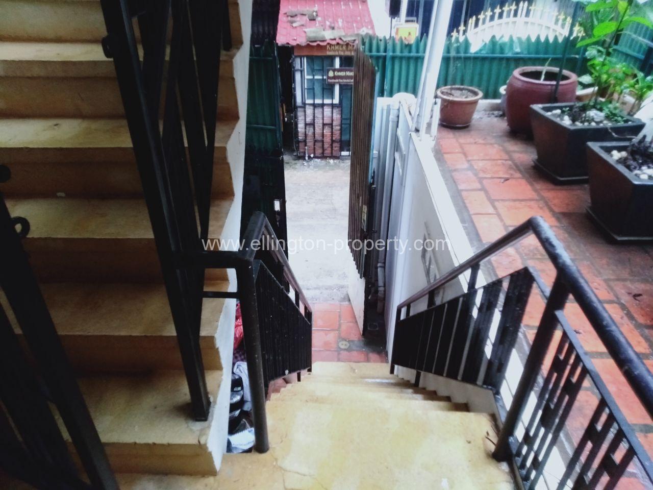 1 Bedroom Apartment For Rent In Daun Penh - Ellington Property