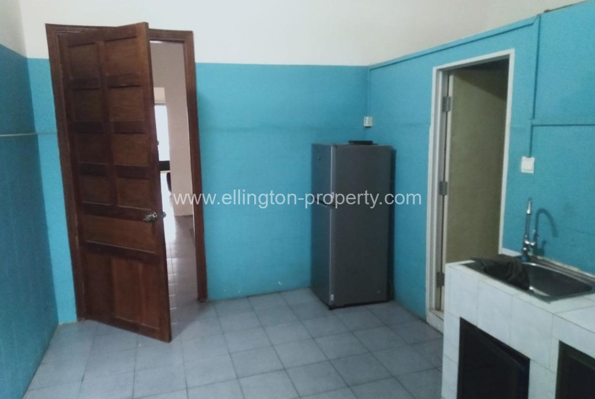 1 Bedroom Apartment For Rent In Daun Penh - Ellington Property