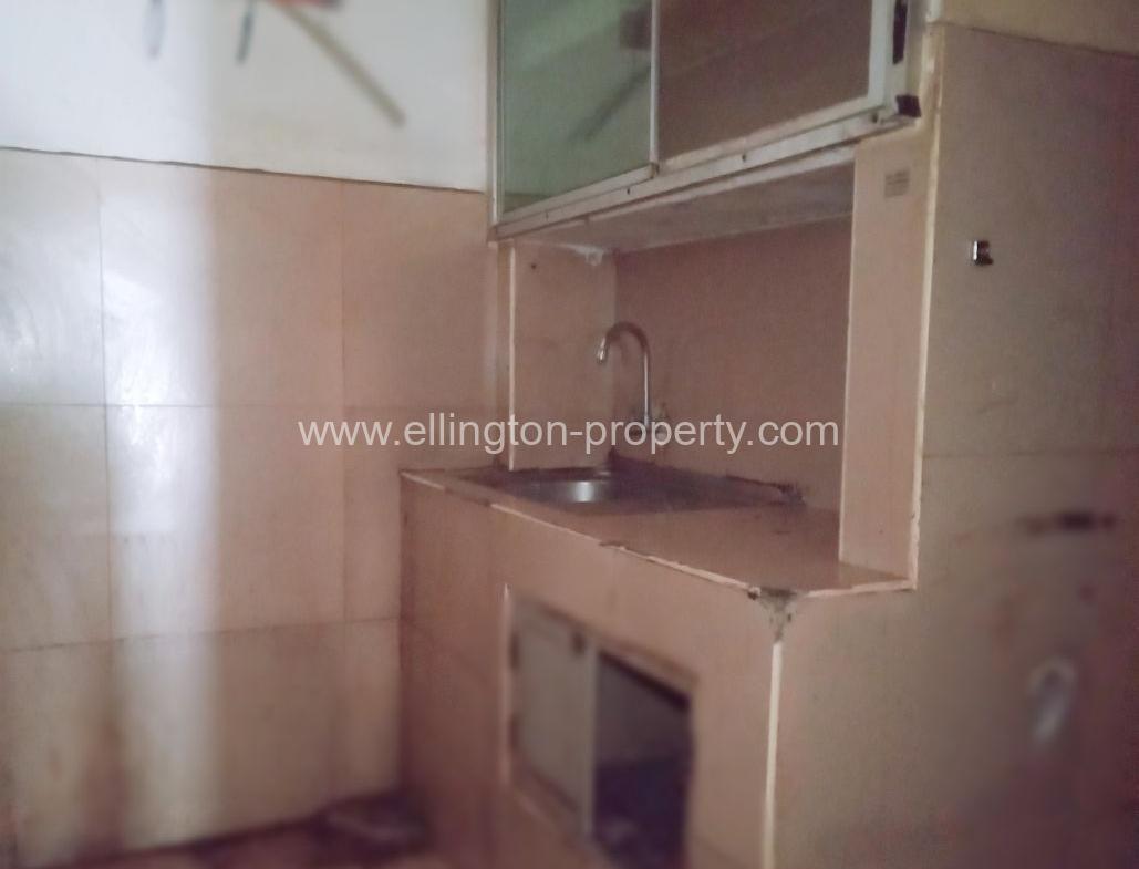 Shophouse For Rent In Daun Penh - Ellington Property