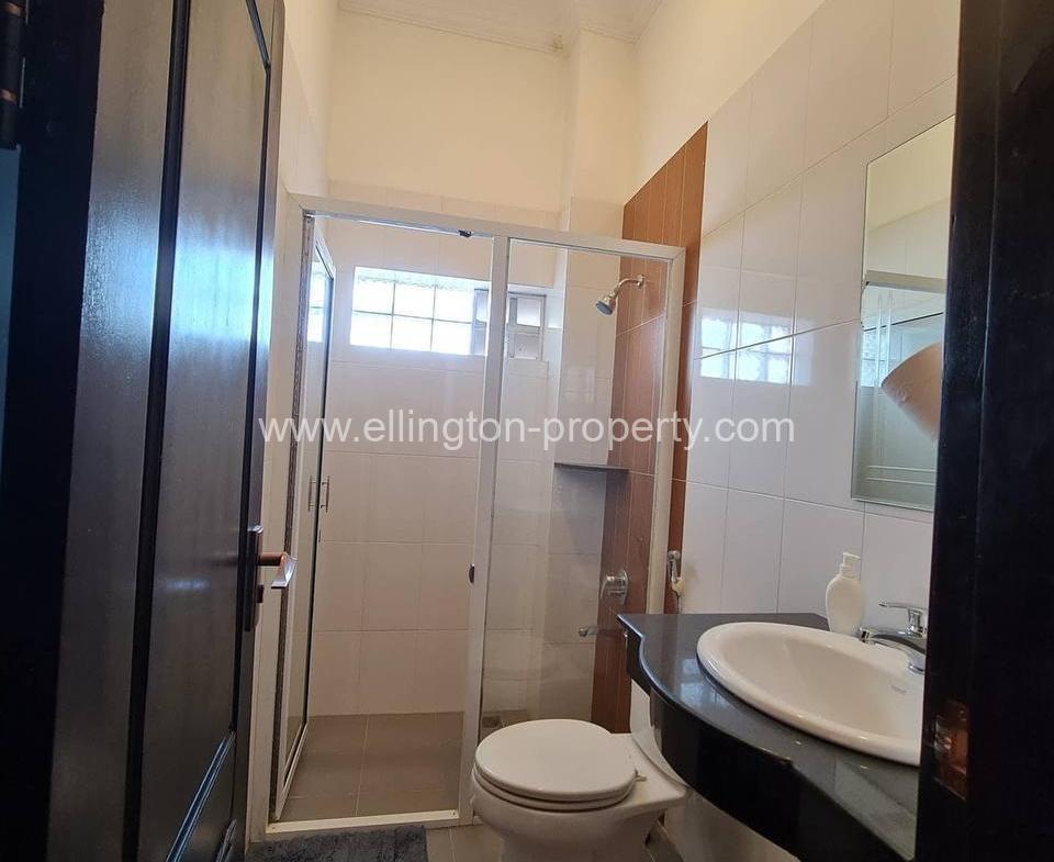 3 Bedrooms Apartment For Rent In Bkk2 - Ellington Property