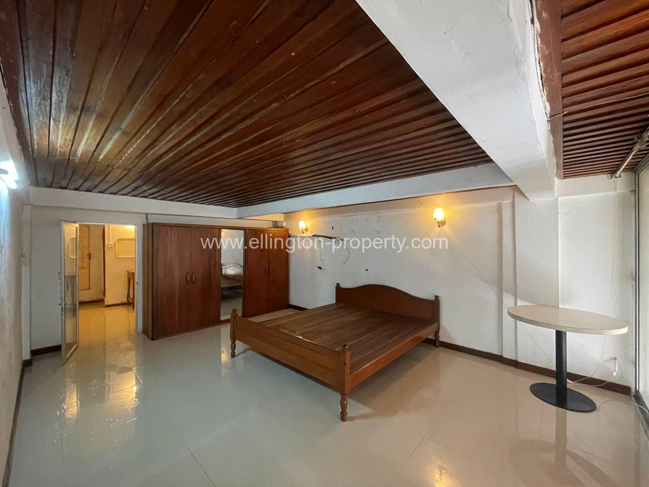 Shophouse For Rent In Daun Penh - Ellington Property