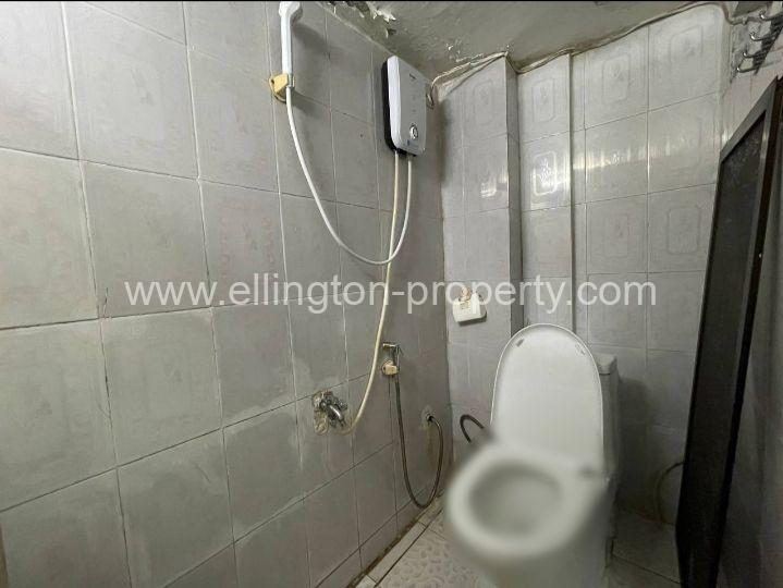 Shophouse For Rent In Daun Penh - Ellington Property