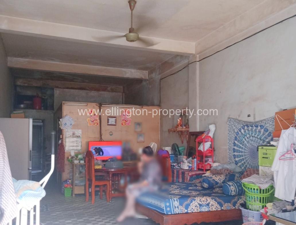 1 Bedroom Apartment For Sale In Daun Penh - Ellington Property