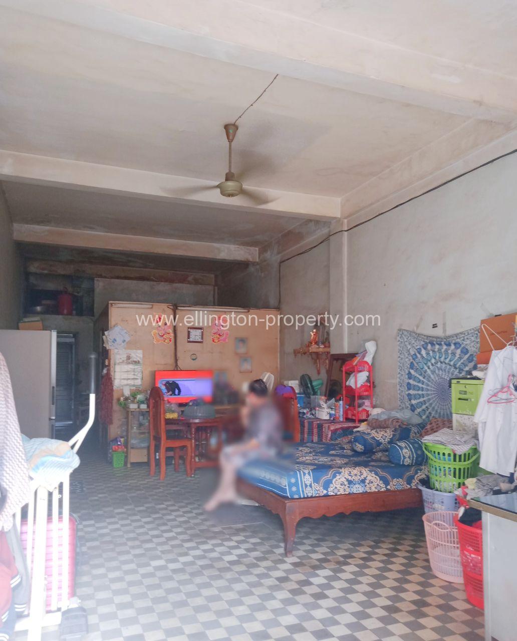 1 Bedroom Apartment For Sale In Daun Penh - Ellington Property