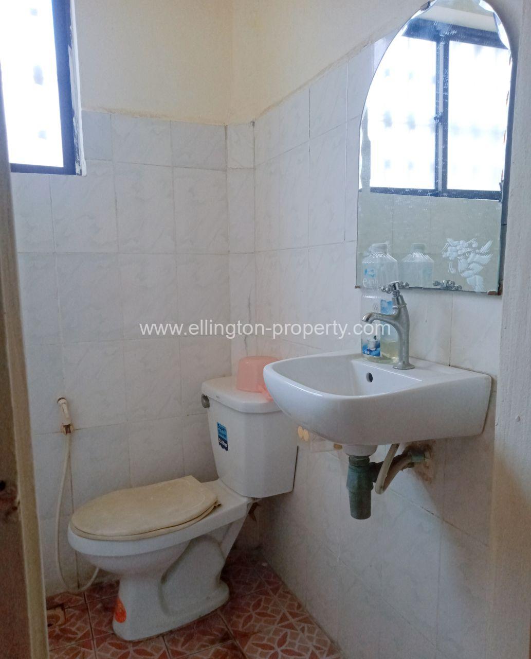 2 Bedrooms Aprtment For Sale In Daun Penh - Ellington Property