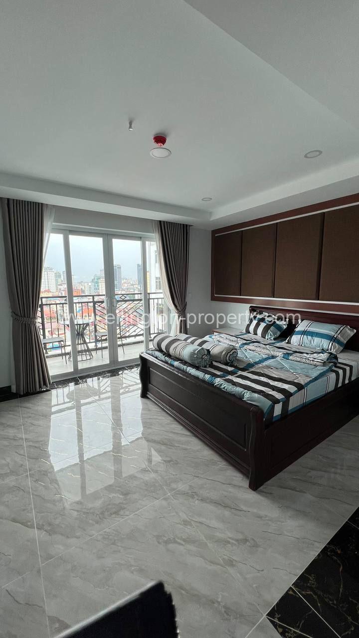 1 Bedroom Service Apartment For Rent In Bkk2 - Ellington Property