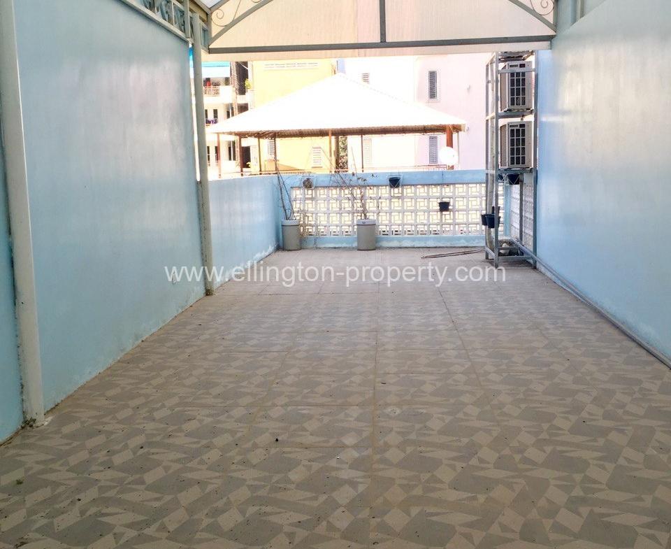 Shophouse For Rent In Tonle Bassac - Ellington Property