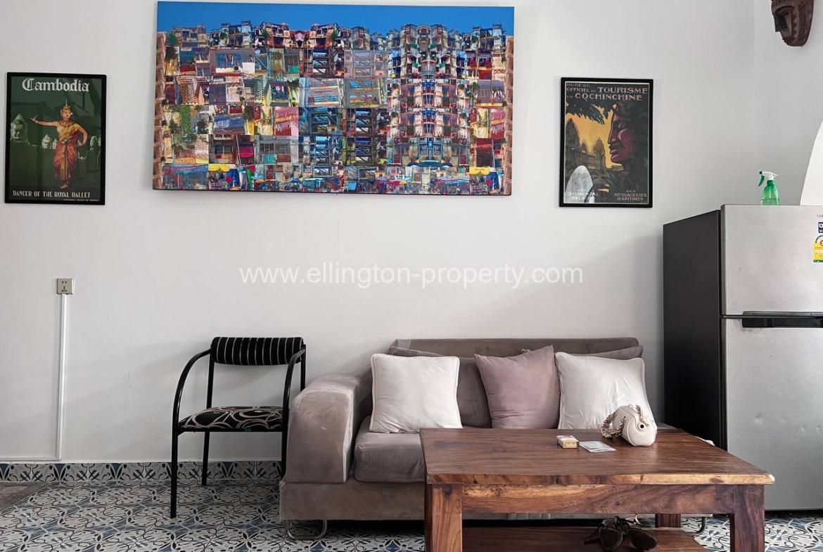 5 Bedrooms Apartment For Rent - Ellington Property