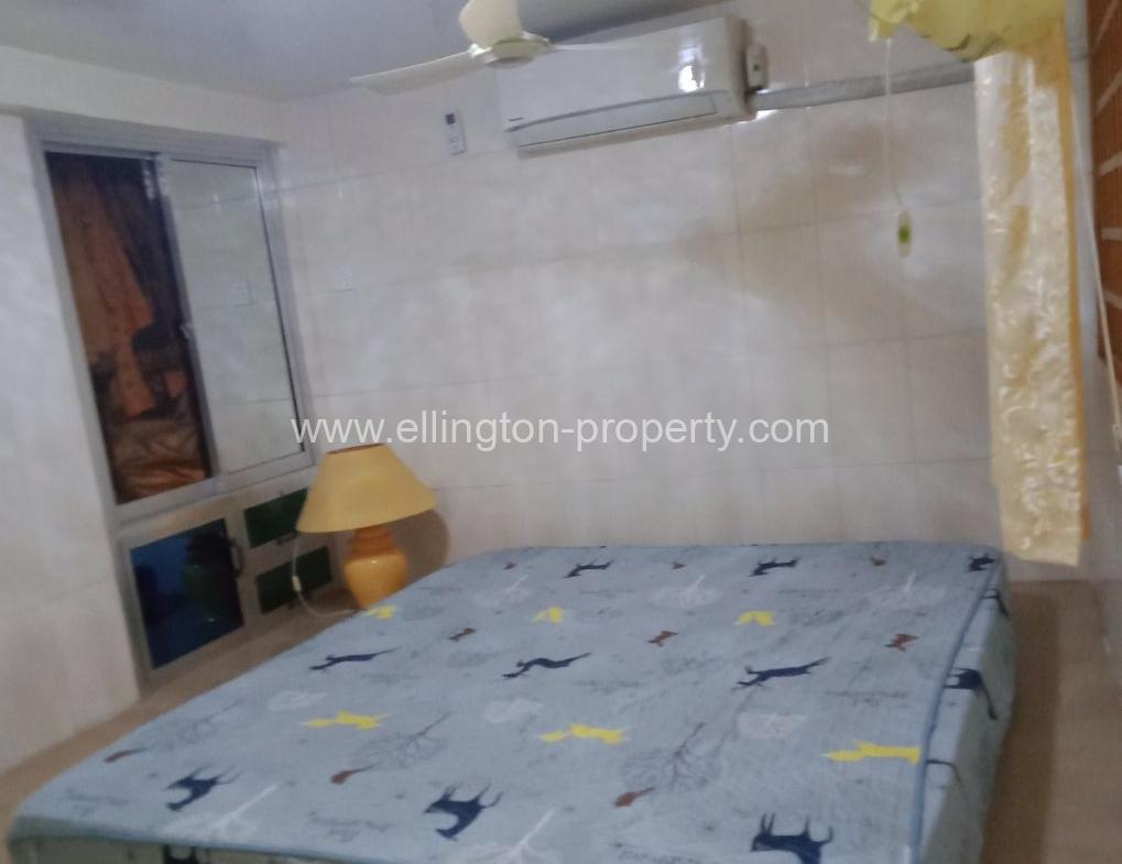 Shophouse For Sale In Bkk3 - Ellington Property