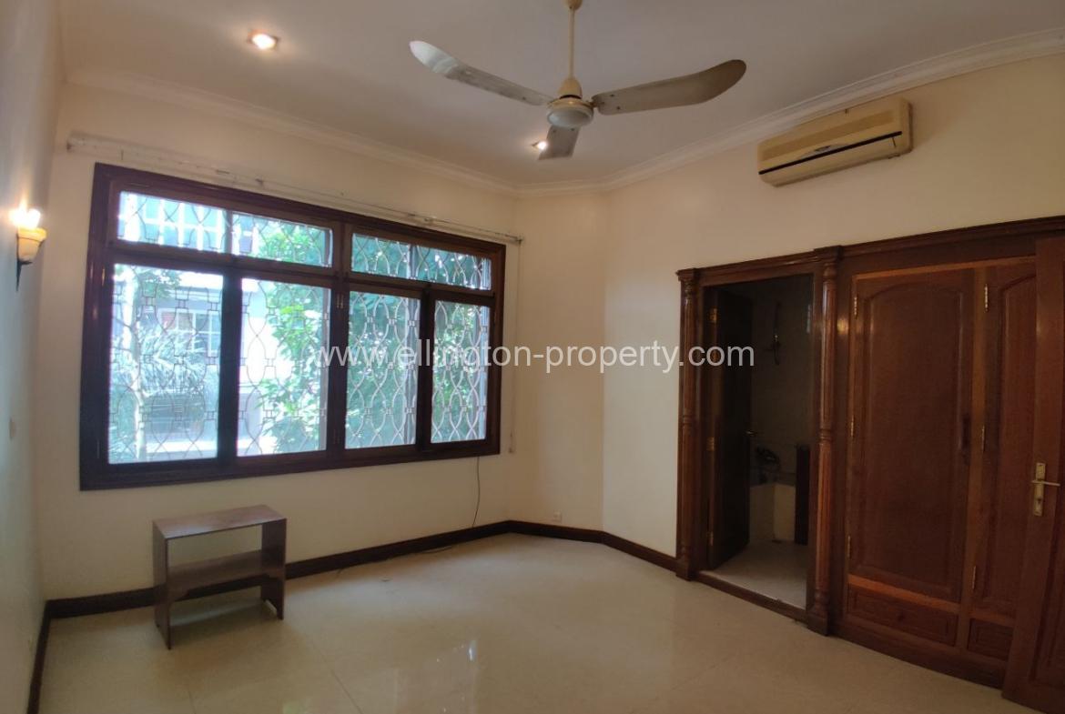 Villa For Rent In Chamkarmon - Ellington Property