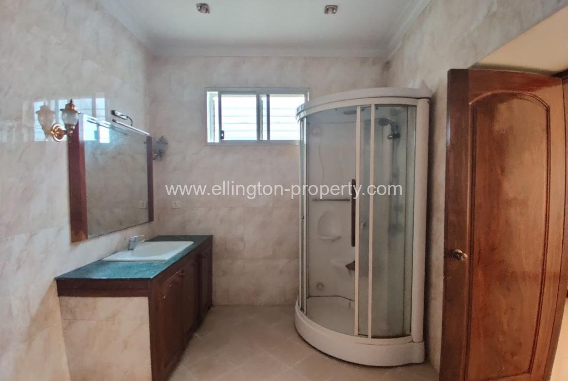 Villa For Rent In Chamkarmon - Ellington Property