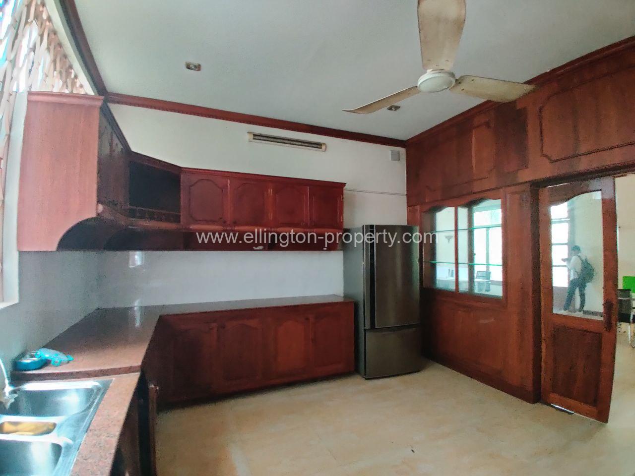 Villa For Rent In Chamkarmon - Ellington Property