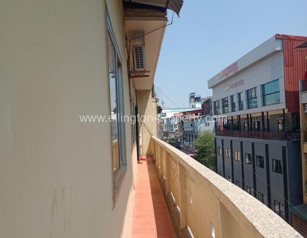 Flathouse For Sale In Daun Penh - Ellington Property