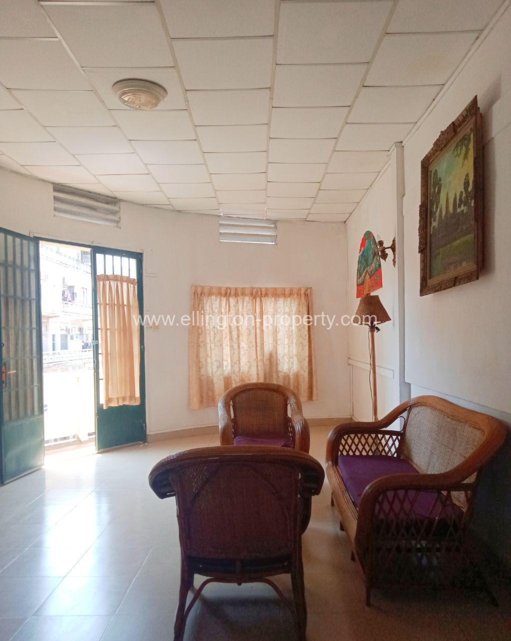 Flathouse For Sale In Daun Penh - Ellington Property