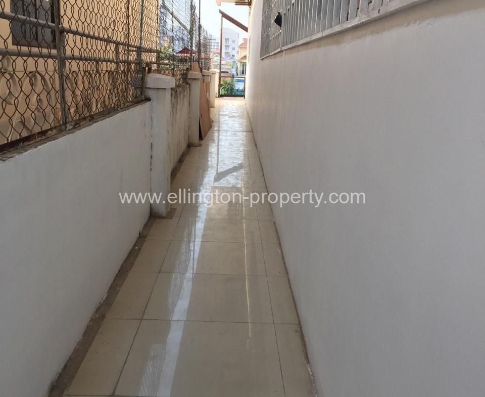 1 Bedroom Apartment For Rent In Bkk3 - Ellington Property