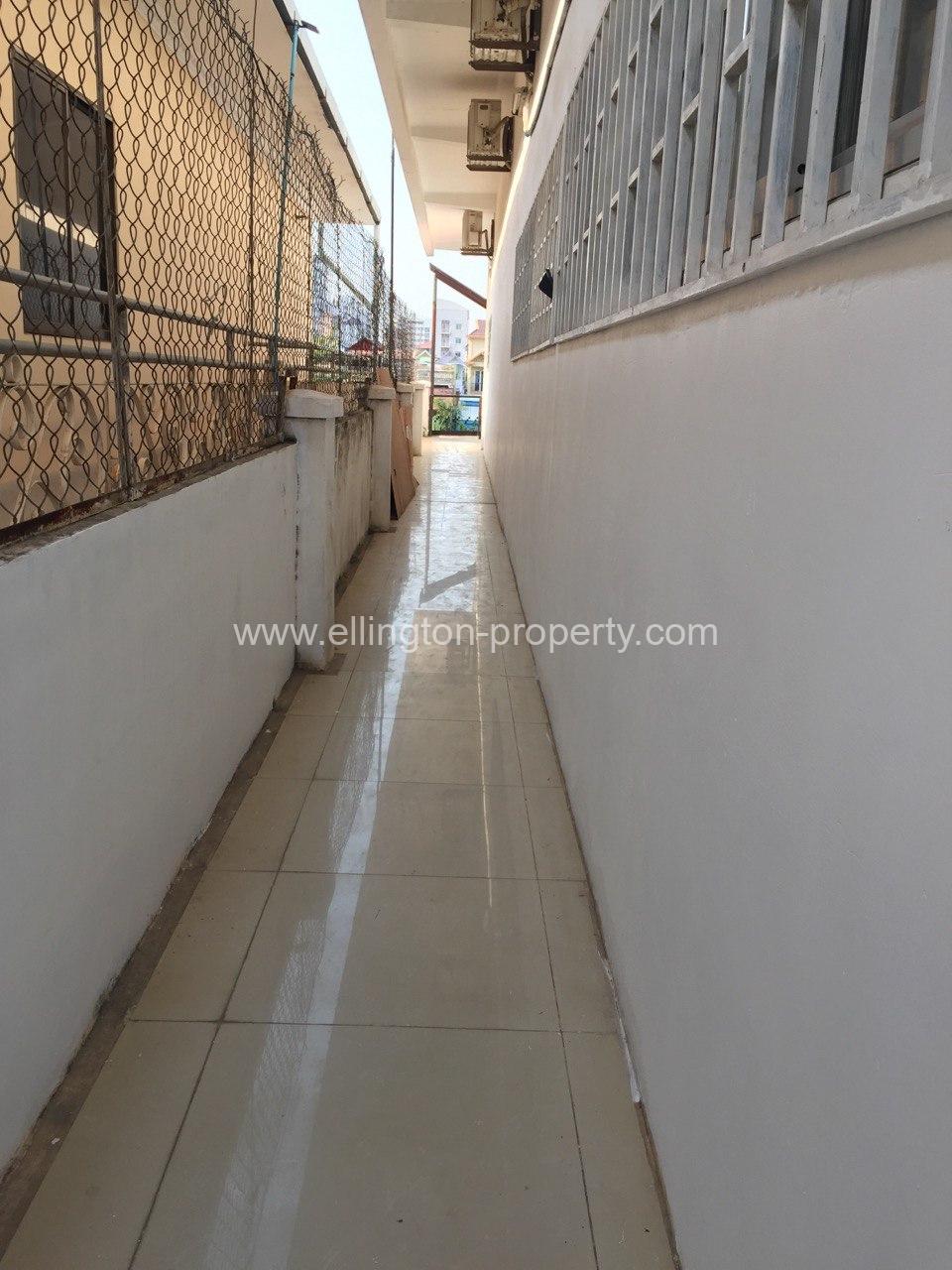 1 Bedroom Apartment For Rent In Bkk3 - Ellington Property