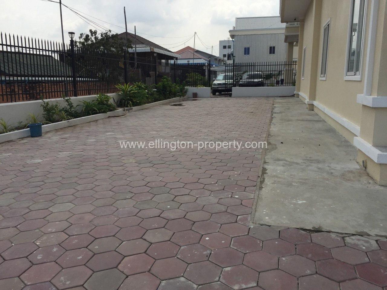 3 Flathouse For Rent In Chroy Changvar - Ellington Property