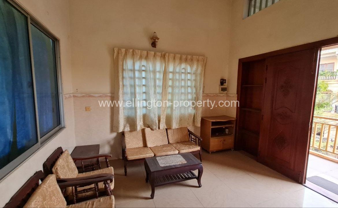 Flathouse For Sale In Tonle Bassac - Ellington Property