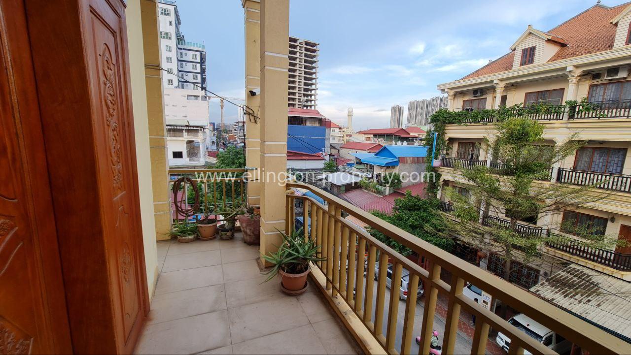 Flathouse For Sale In Tonle Bassac - Ellington Property