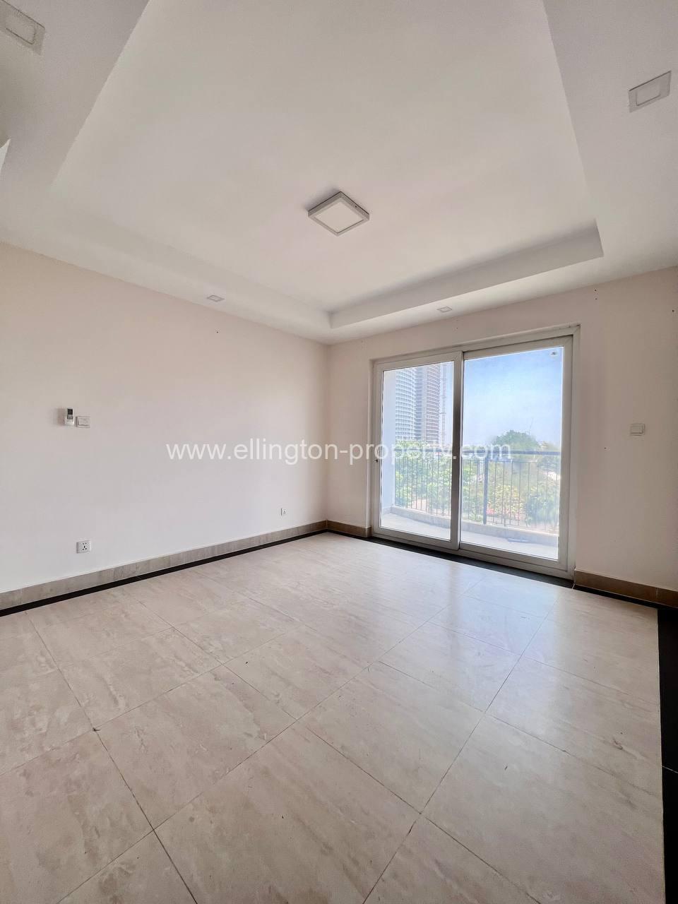 3 Bedrooms Condo For Sale In Chroy Changvar Area - Ellington Property