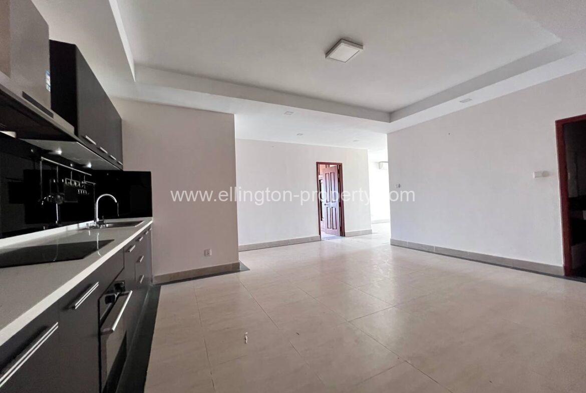 3 Bedrooms Condo For Sale In Chroy Changvar Area - Ellington Property