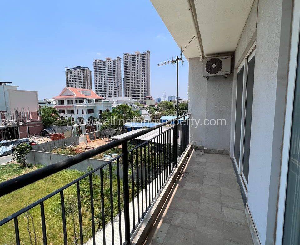 3 Bedrooms Condo For Sale In Chroy Changvar Area - Ellington Property