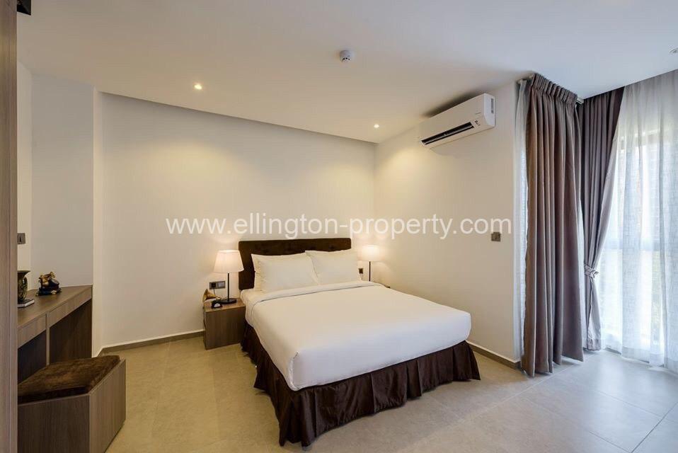 3 Bedrooms Service Apartment For Rent In Bkk2 - Ellington Property