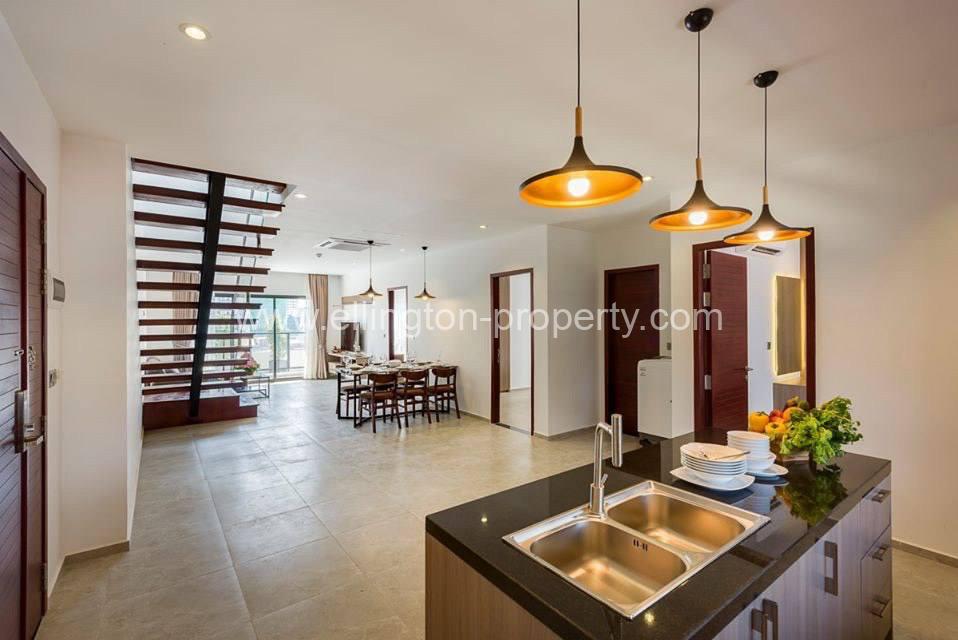 4 Bedrooms Service Apartment For Rent In Bkk2 - Ellington Property