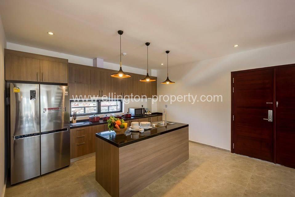 4 Bedrooms Service Apartment For Rent In Bkk2 - Ellington Property