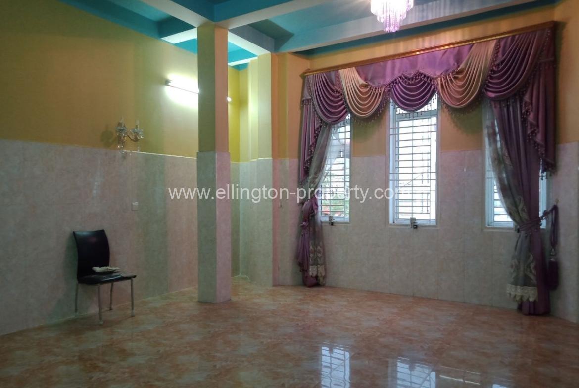 Flathouse For Rent In Tumnob Tuek - Ellington Property