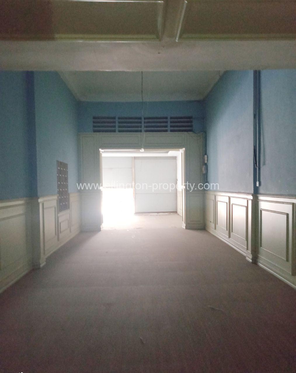 Shophouse For Rent In Tumnob Tuek - Ellington Property