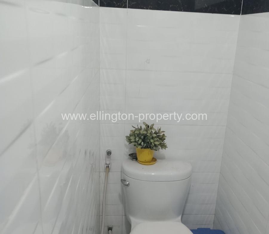 Building For Sale In Bkk3 - Ellington Property