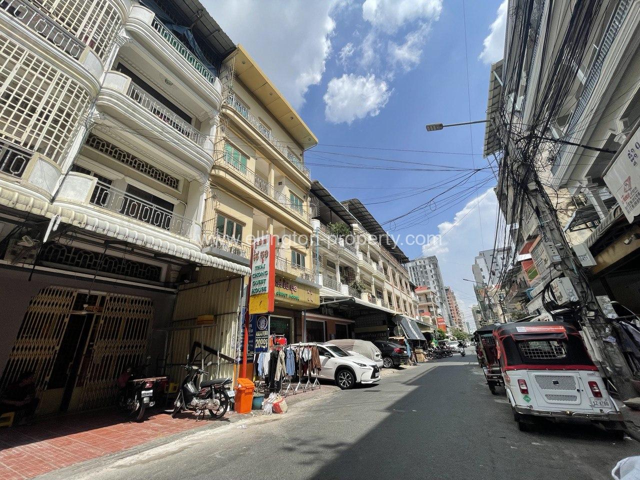 Shophouse For Rent In 7 Makara - Ellington Property