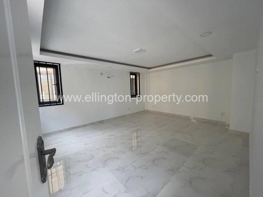 Flat For Rent At Chroy Changvar - Ellington Property