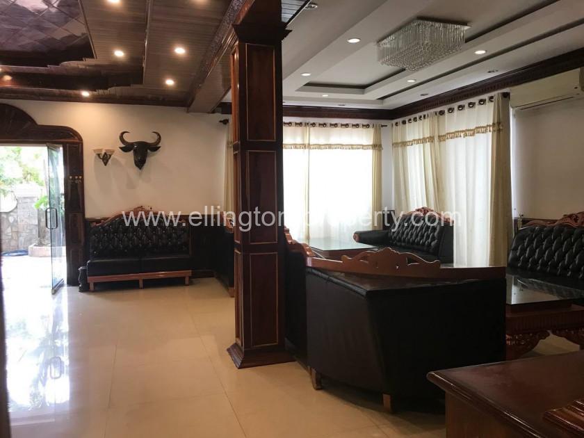 Villa For Rent In Toul Kork Area - Ellington Property