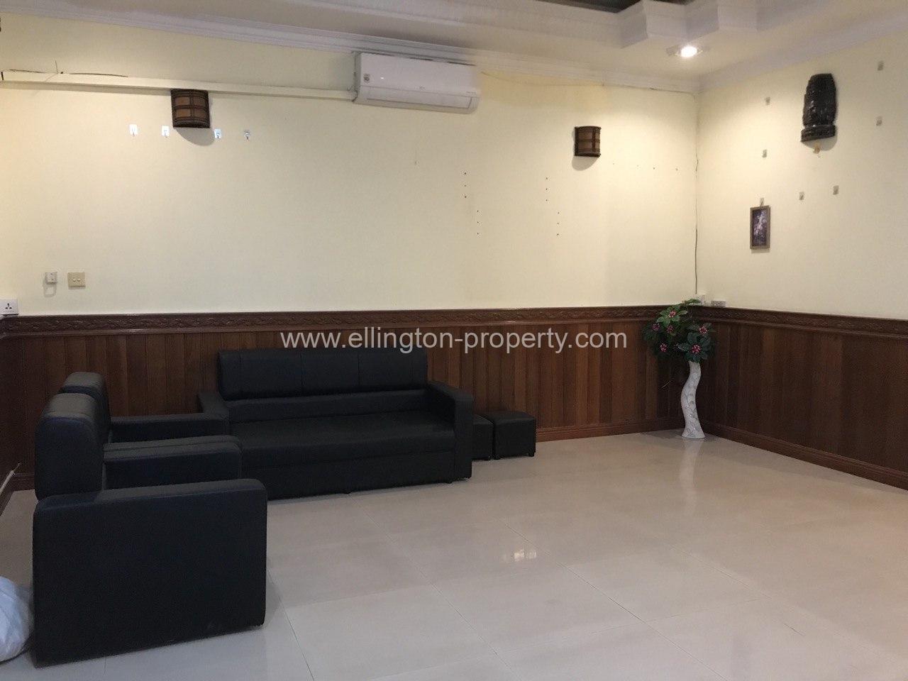 Villa For Rent In Chroy Changvar Area - Ellington Property