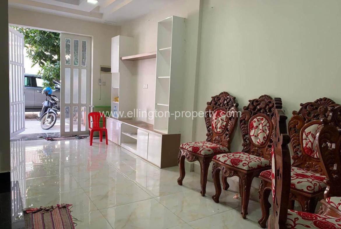 3 Bedrooms Villa For Rent In Sen Sok - Ellington Property