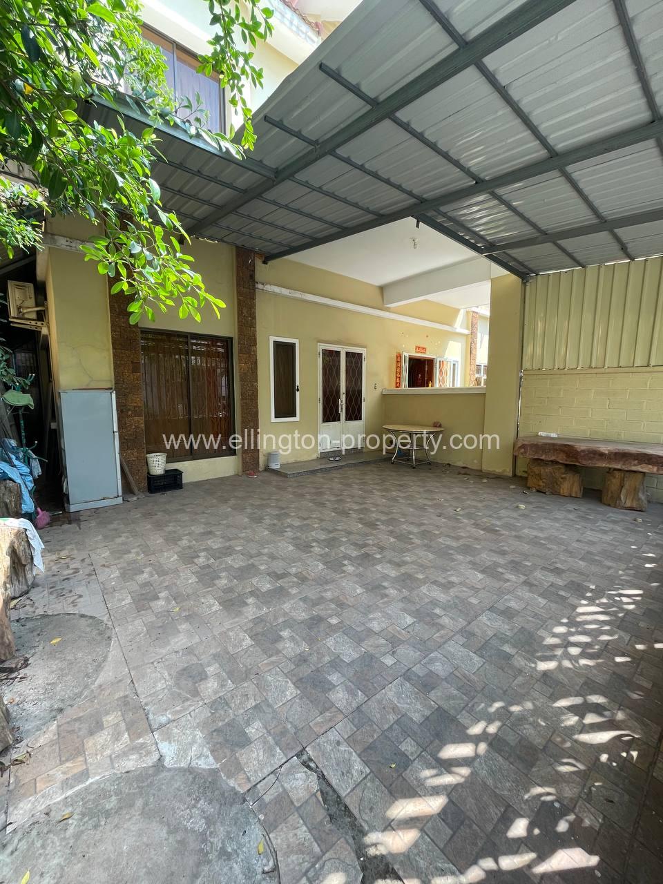 Villa For Rent At Chroy Changvar - Ellington Property