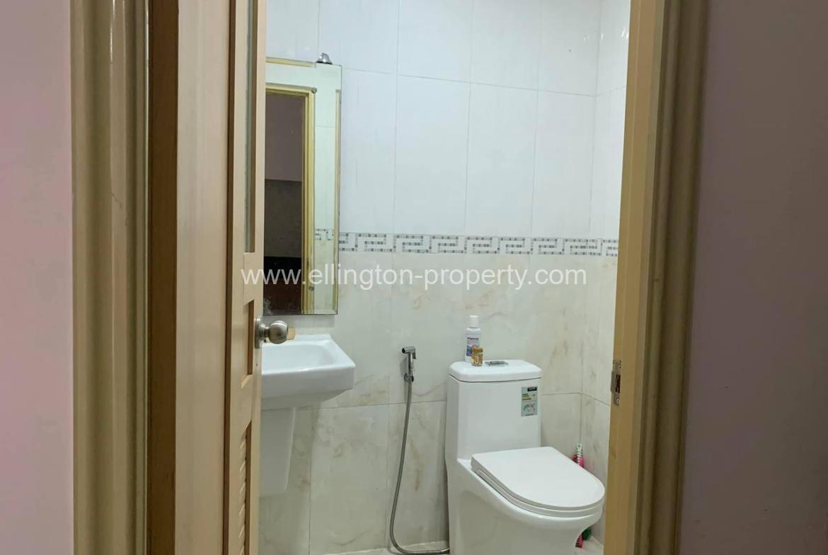 3 Bedrooms Villa For Rent In Sen Sok - Ellington Property