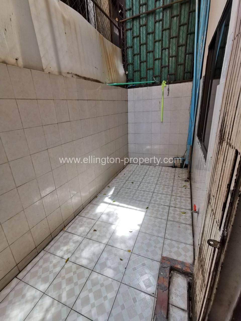 Flahouse For Rent Toul Tompong - Ellington Property