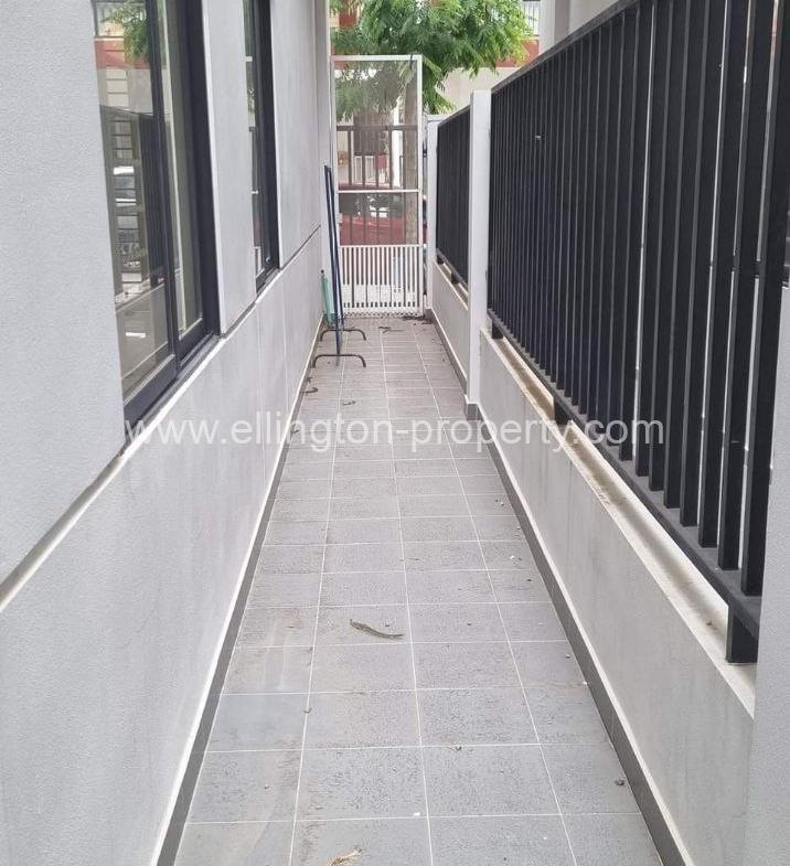 Flat House For Rent In Borey Peng Huoth Boerng Snor  - Ellington Property