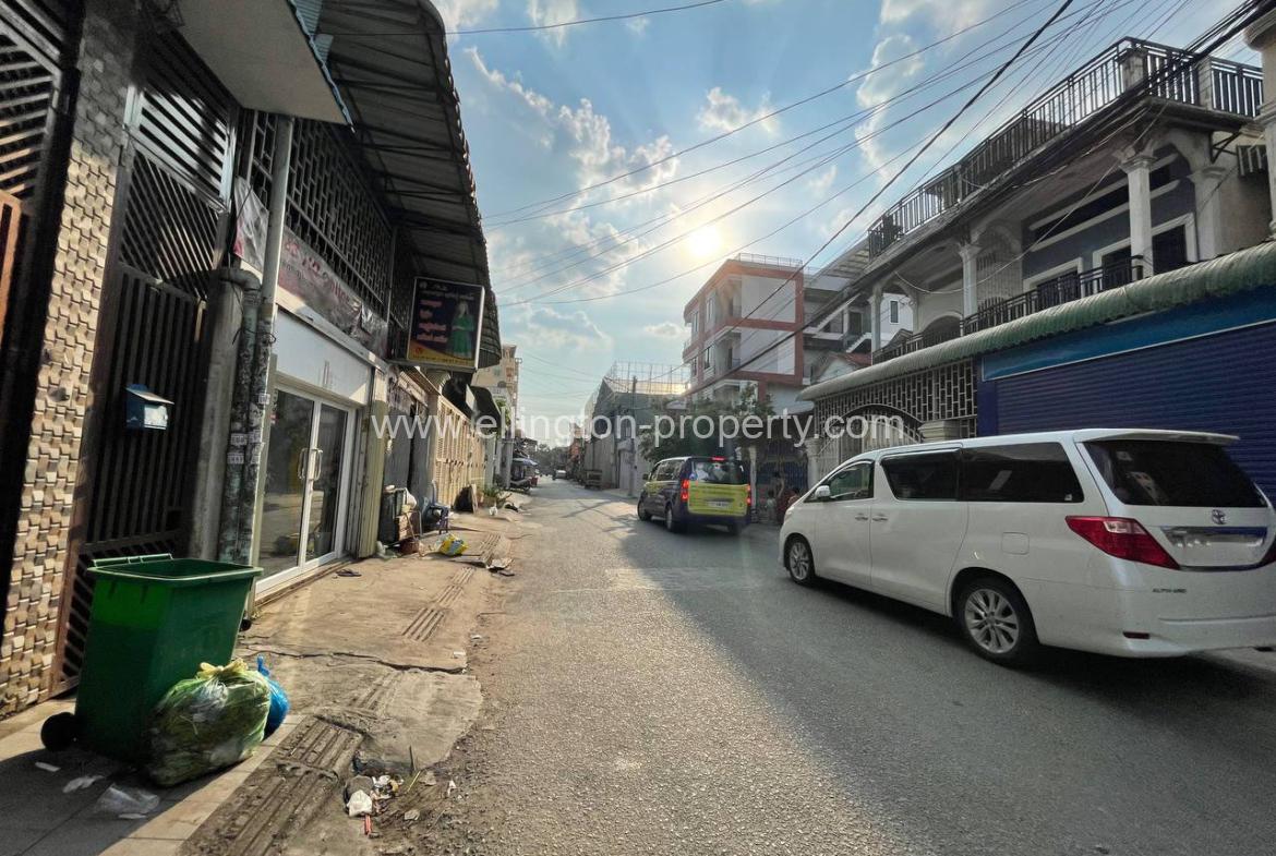 Flahouse For Rent Toul Tompong - Ellington Property