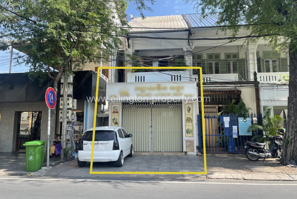 Shophouse For Rent In Doun Penh - Ellington Property